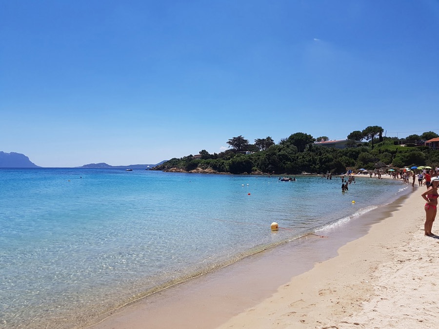 Spiaggia Cala Sassari