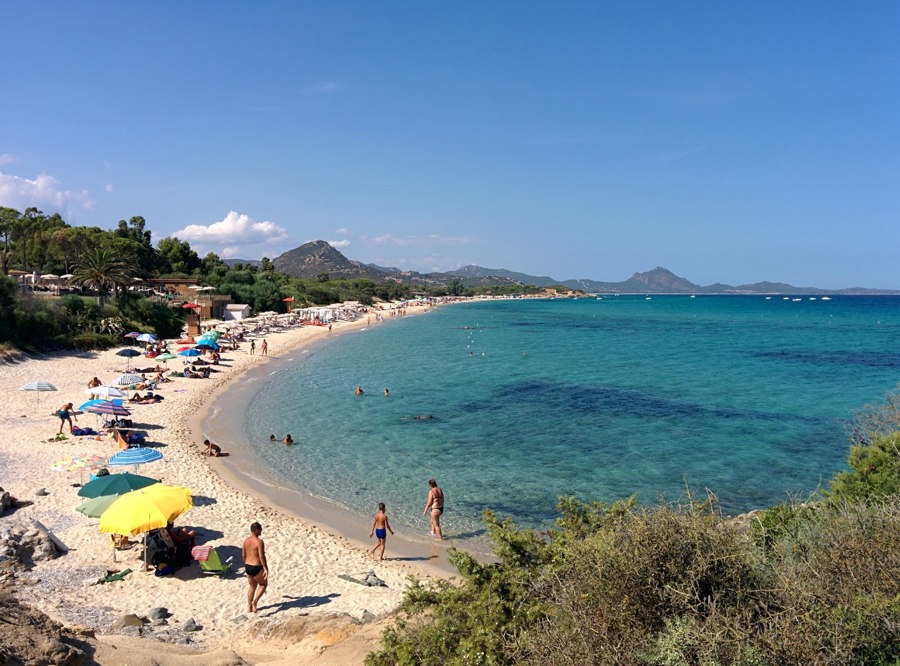 Santa Giusta Beach