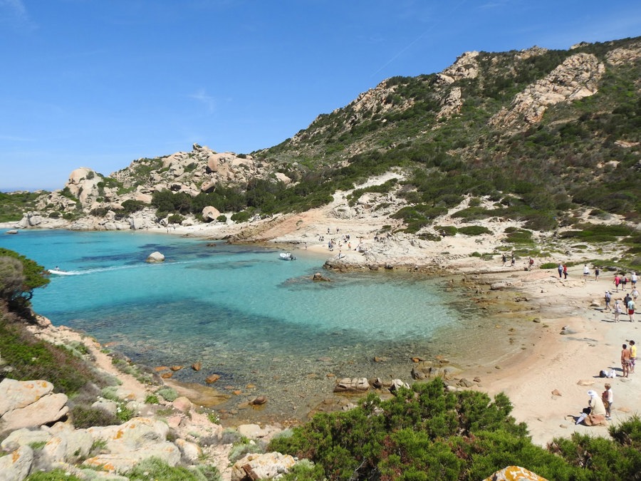 Cala Canniccio beach