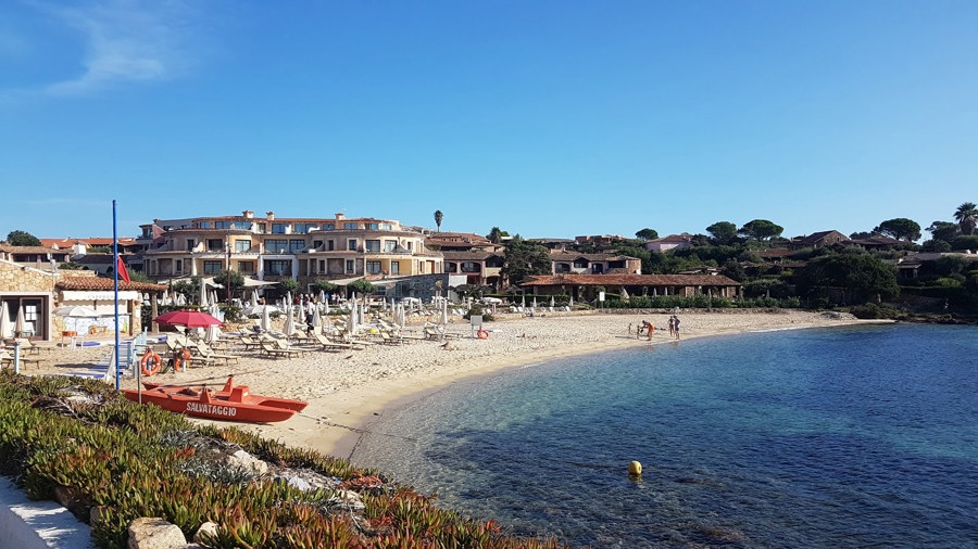 Spiaggia Baia Caddinas